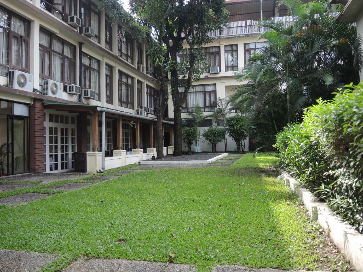 Marina'S Motel Bagdogra Exterior photo